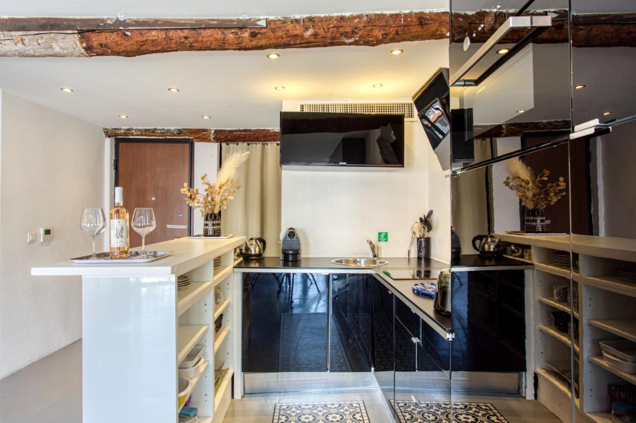 Ross 5- F2, Lumineux, Balcon, Loft, Clim, Vieux-Nizza Kültér fotó