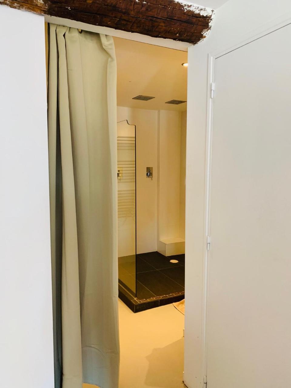Ross 5- F2, Lumineux, Balcon, Loft, Clim, Vieux-Nizza Kültér fotó